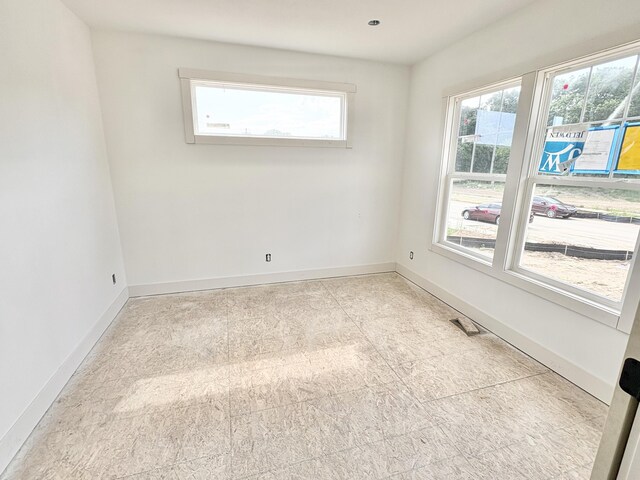 8345 Kettle Oak Dr SE, Alto, MI 49302 - photo 7