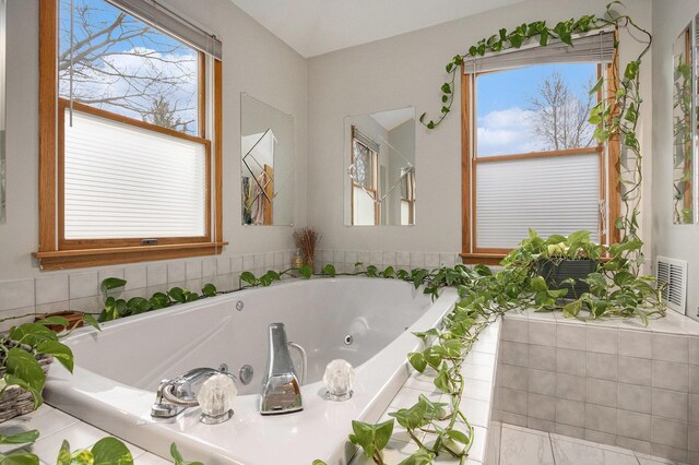 3804 Lincoln Ave, Saint Joseph, MI 49085 - full bath featuring visible vents and a tub with jets