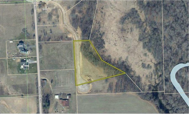1057 Overlook Dr, Saline, MI 48176 - photo 2