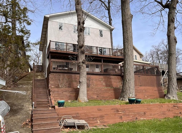 15095 N Barton Lake Dr, Vicksburg, MI 49097 - back of property featuring a deck and stairs