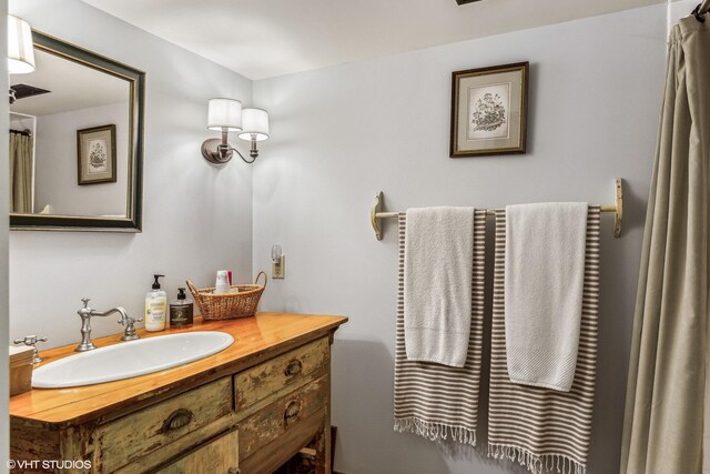 12801 Hills Rd, Buchanan, MI 49107 - bathroom with vanity