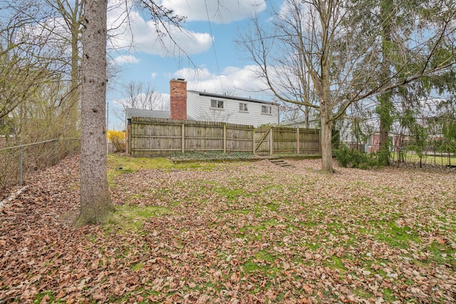 2380 Nixon Rd, Ann Arbor, MI 48105 - view of yard featuring fence