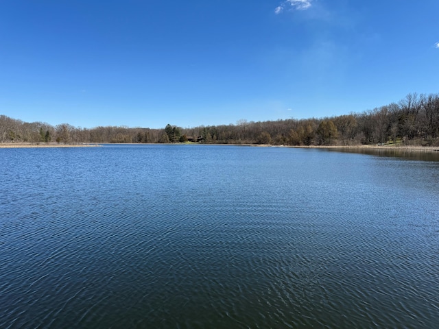 20692 Hidden Lake Dr, Gregory, MI 48137