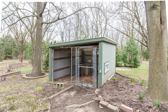 9675 Nabozny Dr, Milan, MI 48160 - view of outdoor structure featuring an outbuilding