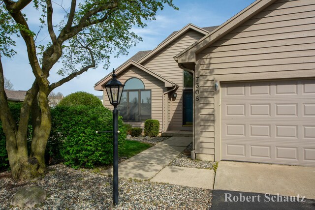 view of front of property with an attached garage