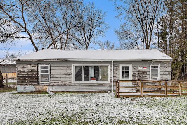 3309 Greenfield Ave, Kalamazoo, MI 49048 - rear view of property featuring a wooden deck