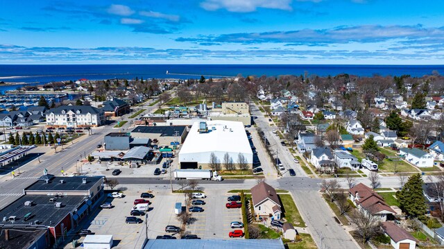 201 E Danaher St, Ludington, MI 49431 - aerial view with a water view