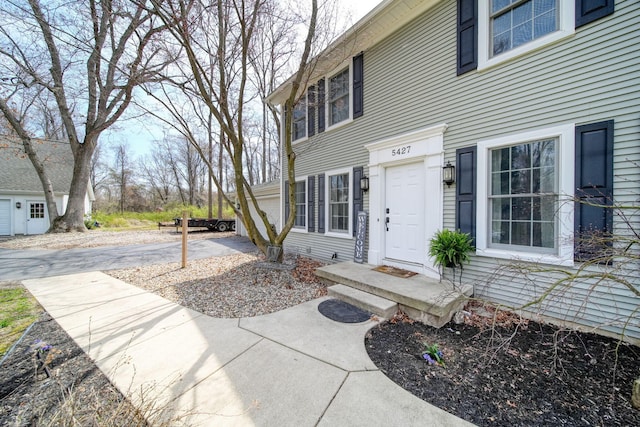 5427 Vrooman Rd, Jackson, MI 49201 - view of exterior entry