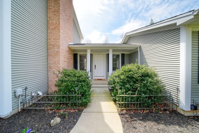 5427 Vrooman Rd, Jackson, MI 49201 - property entrance featuring fence