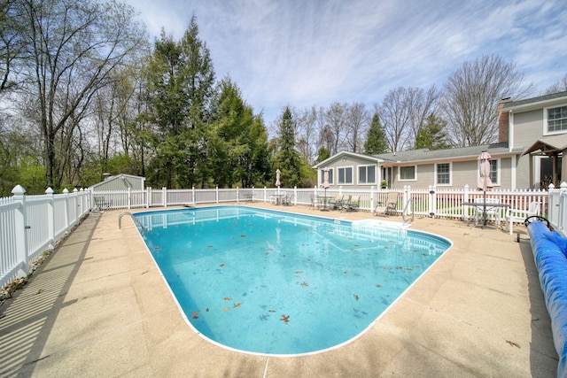 5427 Vrooman Rd, Jackson, MI 49201 - view of pool with a fenced backyard, a fenced in pool, and a patio area