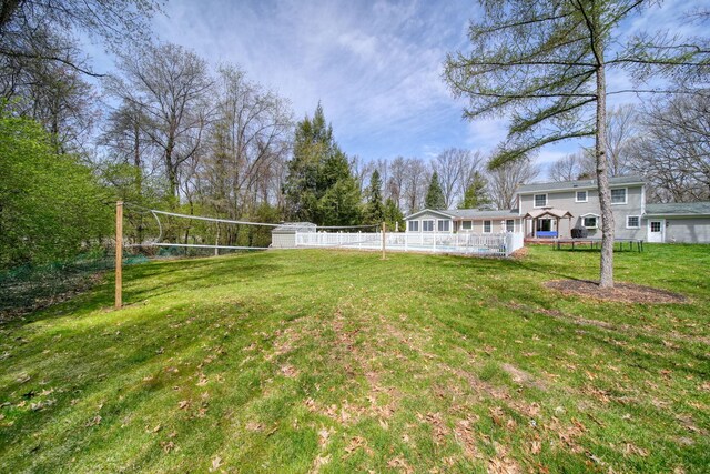 5427 Vrooman Rd, Jackson, MI 49201 - view of yard featuring volleyball court