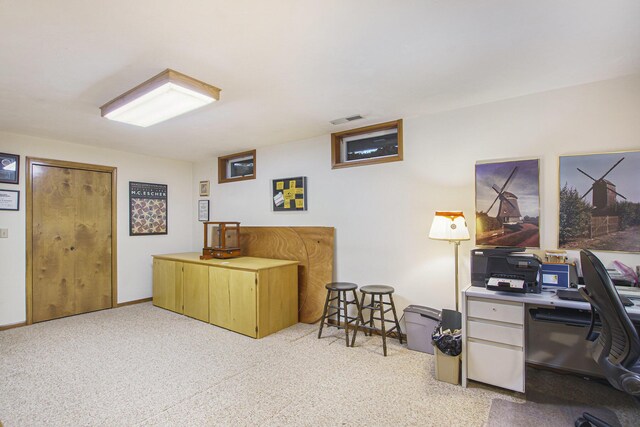 321 Peppermill Ln, Holland, MI 49423 - photo 22