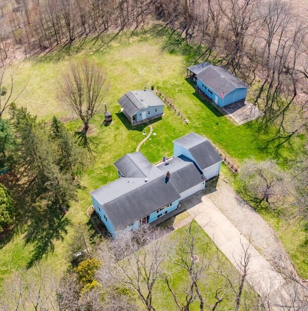 8524 E B Ave, Richland, MI 49083 - aerial view of property and surrounding area