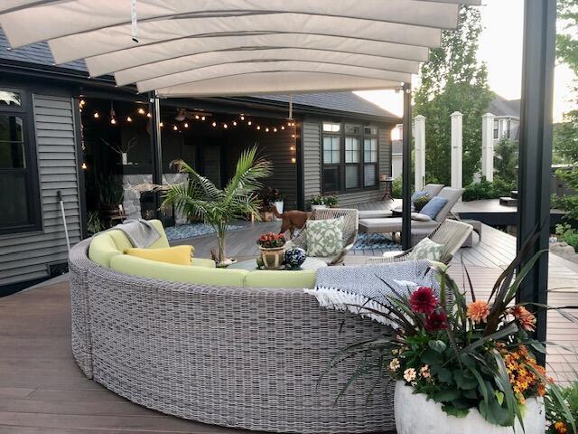 exterior space featuring an outdoor living space and a pergola