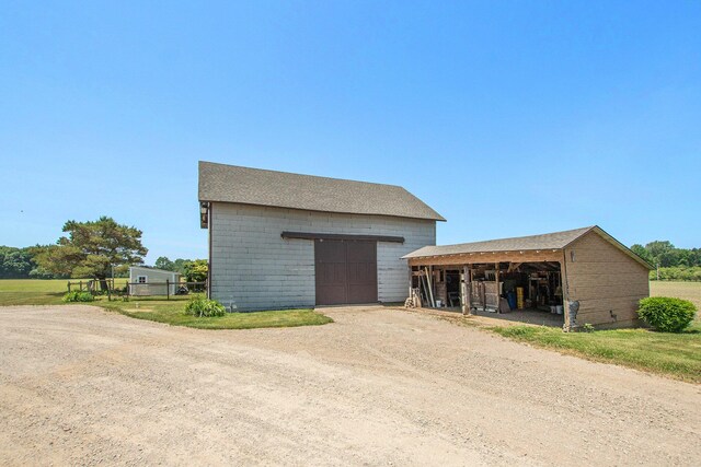 672 66th St, South Haven, MI 49090 - view of pole building with driveway