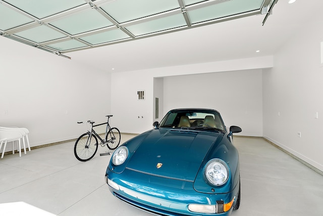 602 Lawn Ave, Holland, MI 49424 - garage featuring baseboards