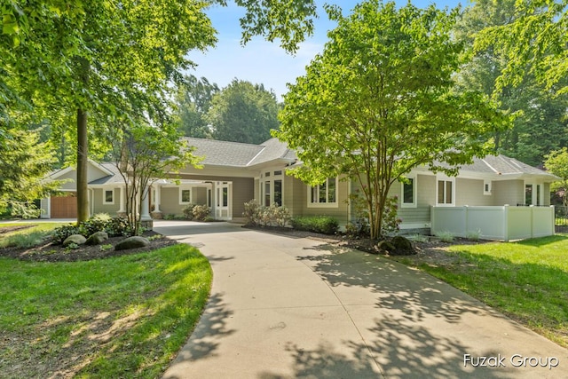 17180 Shore Oaks W Ln, Holland, MI 49424 - ranch-style home featuring concrete driveway