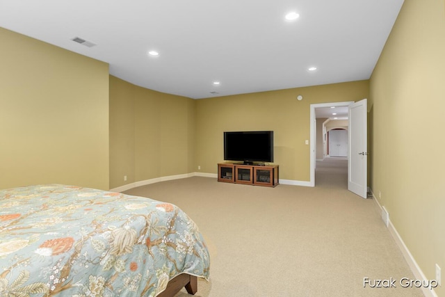 17180 Shore Oaks W Ln, Holland, MI 49424 - bedroom with recessed lighting and carpet flooring