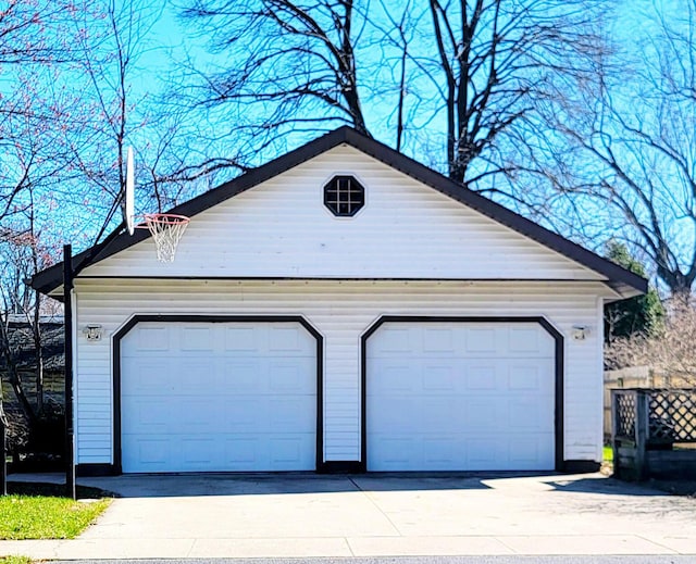 view of detached garage