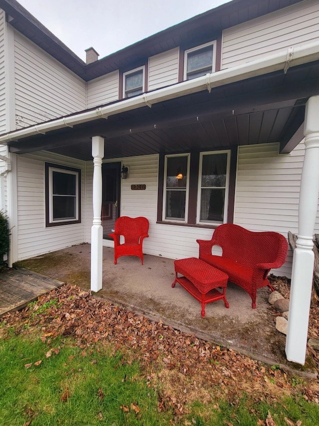 view of patio / terrace with covered porch