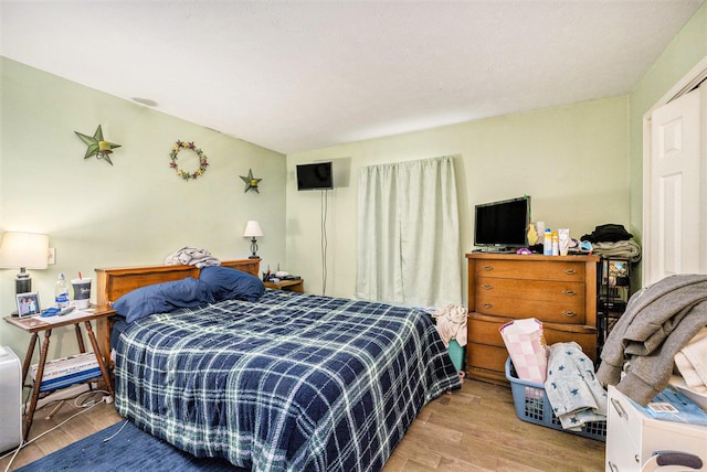 103 S Leeth St, White Pigeon, MI 49099 - bedroom with wood finished floors