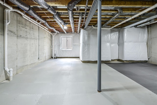 view of unfinished basement
