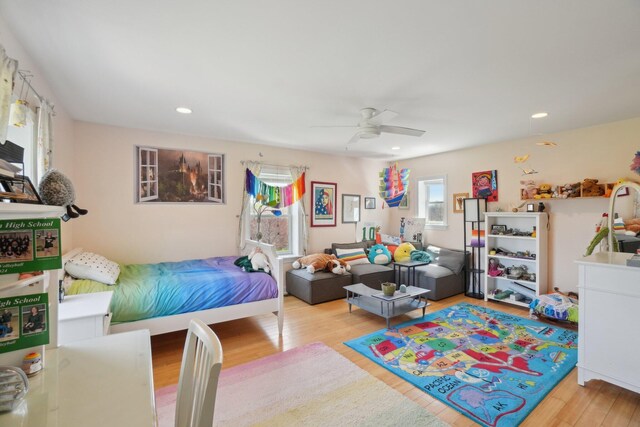 bedroom with recessed lighting, wood finished floors, and ceiling fan