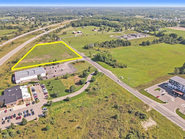 14291 White Creek Ave NE, Cedar Springs, MI 49319