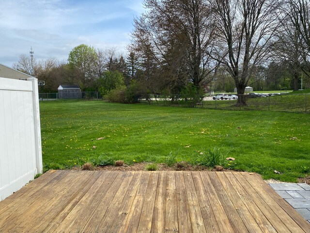 10 Meadow Hills Ln, Fremont, MI 49412