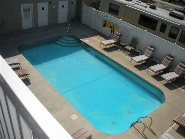516 Williams St Unit 10, South Haven, MI 49090 - community pool featuring a patio