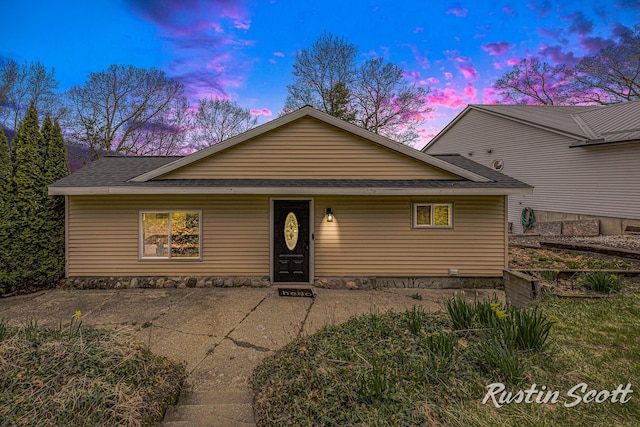 7229 Bordeau Dr NE, Belding, MI 48809 - view of front of home
