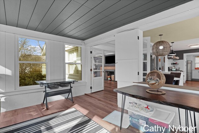 2233 Mills Ave, Muskegon, MI 49445 - view of sunroom