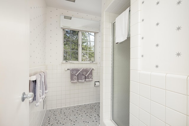 1060 Chestnut St, Ann Arbor, MI 48104 - full bath featuring a shower stall