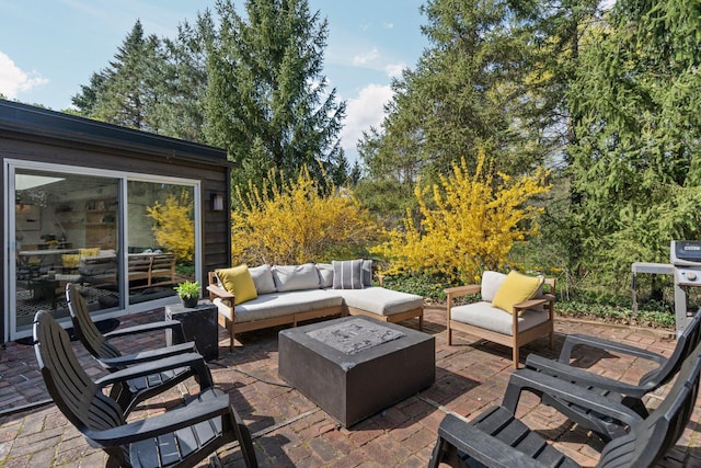 view of patio featuring an outdoor living space