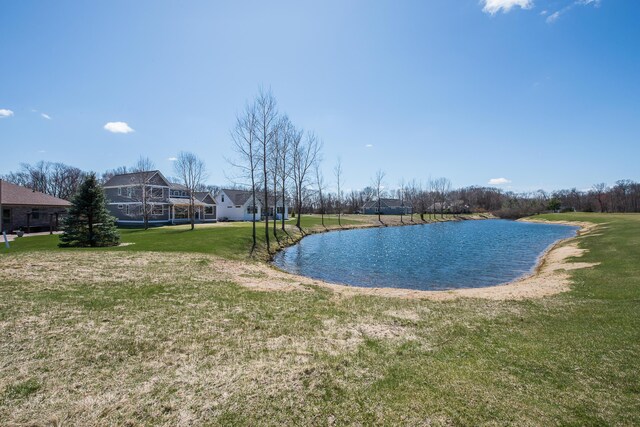 5182 Grande View Ln, Jackson, MI 49201 - view of water feature