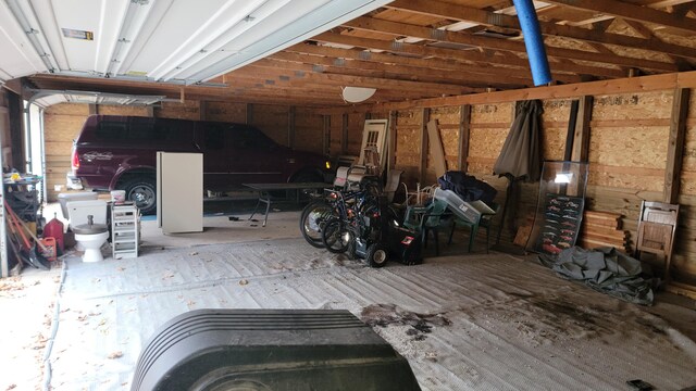 2180 Harwood Rd, Ionia, MI 48846