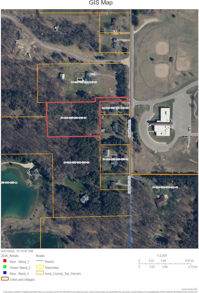 2180 Harwood Rd, Ionia, MI 48846