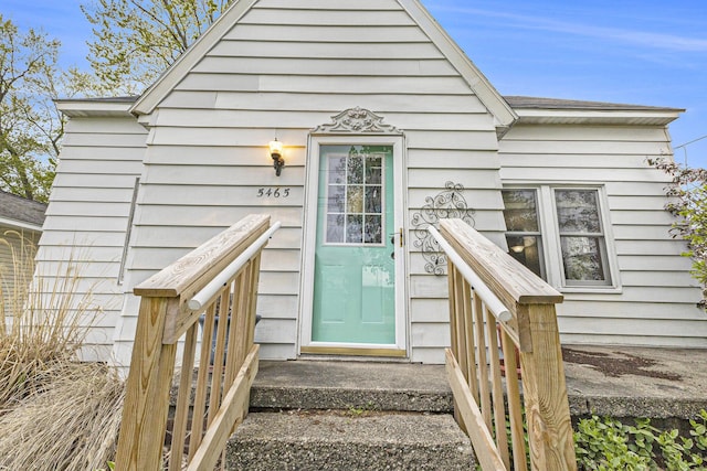 view of property entrance
