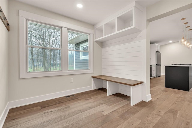 10985 E Cd Ave, Richland, MI 49083 - mudroom with baseboards, visible vents, light wood-style floors, and recessed lighting