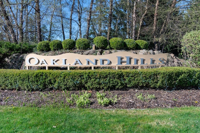 8660 Oakland Hills Cir, Portage, MI 49024 - view of community sign