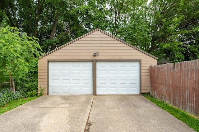 1021 Roseland Ave, Kalamazoo, MI 49001 - view of detached garage