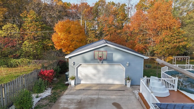 409 Louise Ave, Dowagiac, MI 49047 - detached garage featuring fence