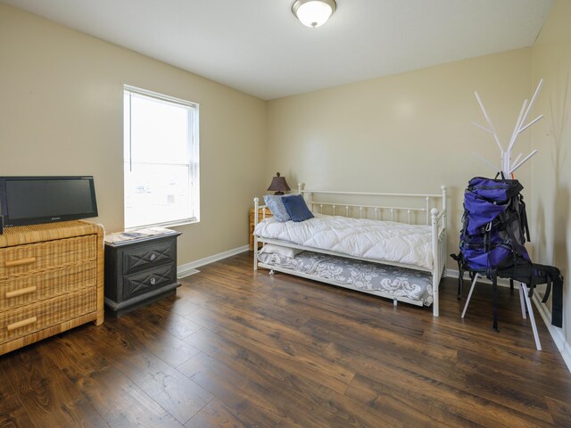 30777 Packard St, Paw Paw, MI 49079 - bedroom with wood finished floors and baseboards