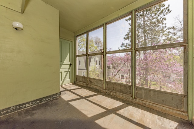 1324 Wells St, Ann Arbor, MI 48104 - view of unfurnished sunroom