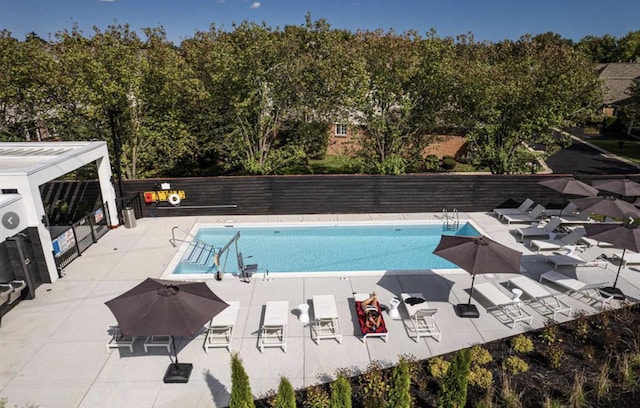 533 E Harrison Unit 3, Royal Oak, MI 48067 - pool with a patio