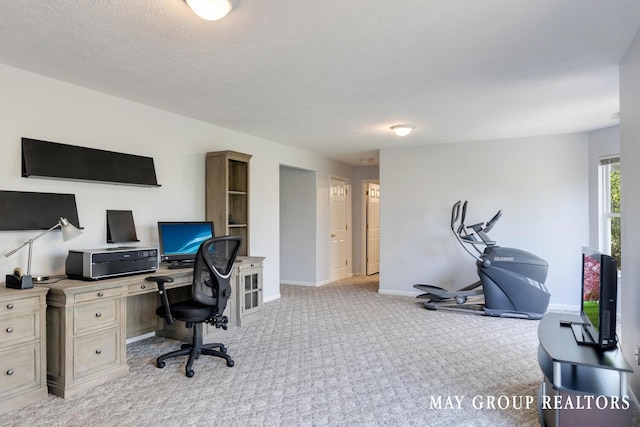 3729 Windshire Dr SE, Grand Rapids, MI 49546 - carpeted office with baseboards