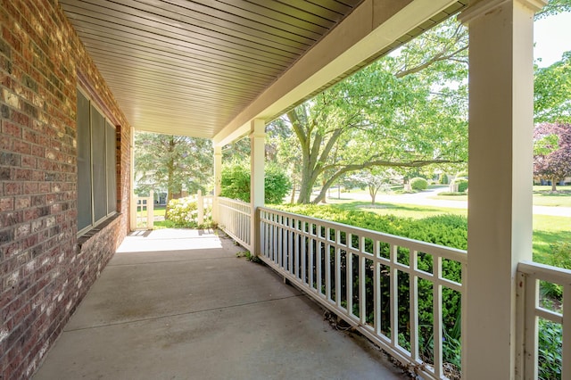 275 S Bluffwood Ter, Saint Joseph, MI 49085 - view of patio with a porch