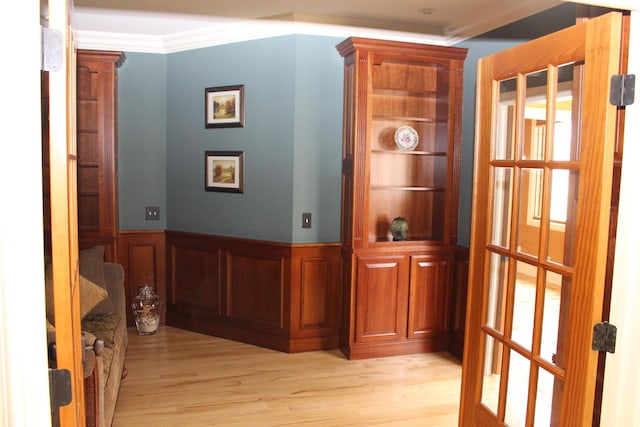 60 Timber Ridge Ct, Milan, MI 48160 - hall with ornamental molding, light wood-type flooring, and a wainscoted wall