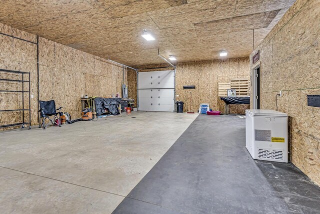 7499 Mathews Rd, Spring Arbor, MI 49283 - view of garage