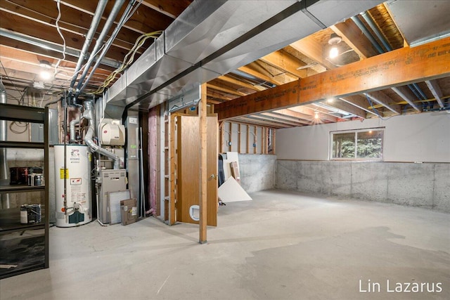 6332 Rush Creek Ct, Hudsonville, MI 49426 - basement featuring water heater